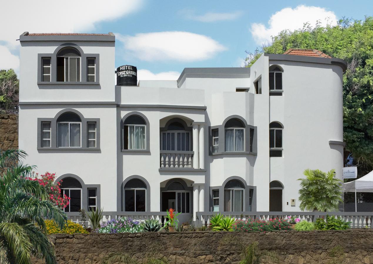 Hotel Cruz Grande-Brava Vila Nova Sintra Luaran gambar
